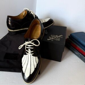 The Office of Angela Scott | Black and White Spectator Oxford | 38.5/8